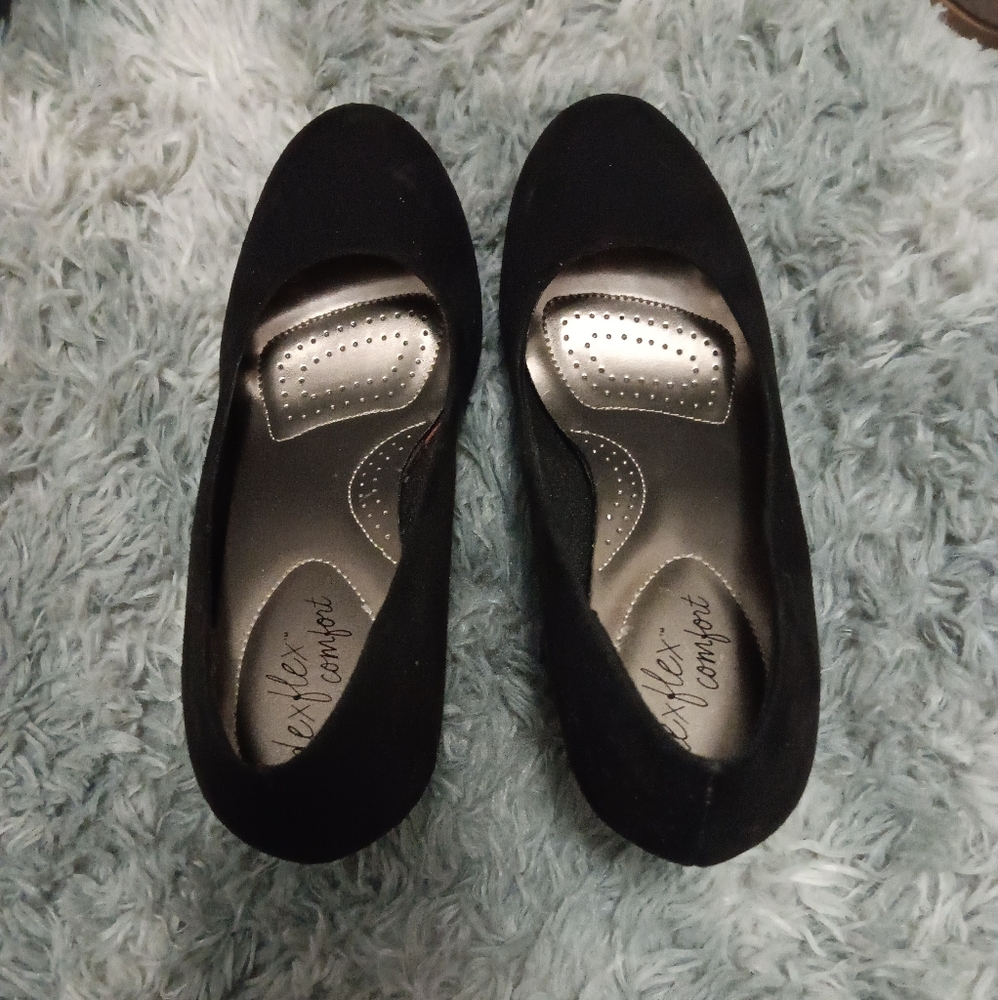 Dexflex comfort wedge heels